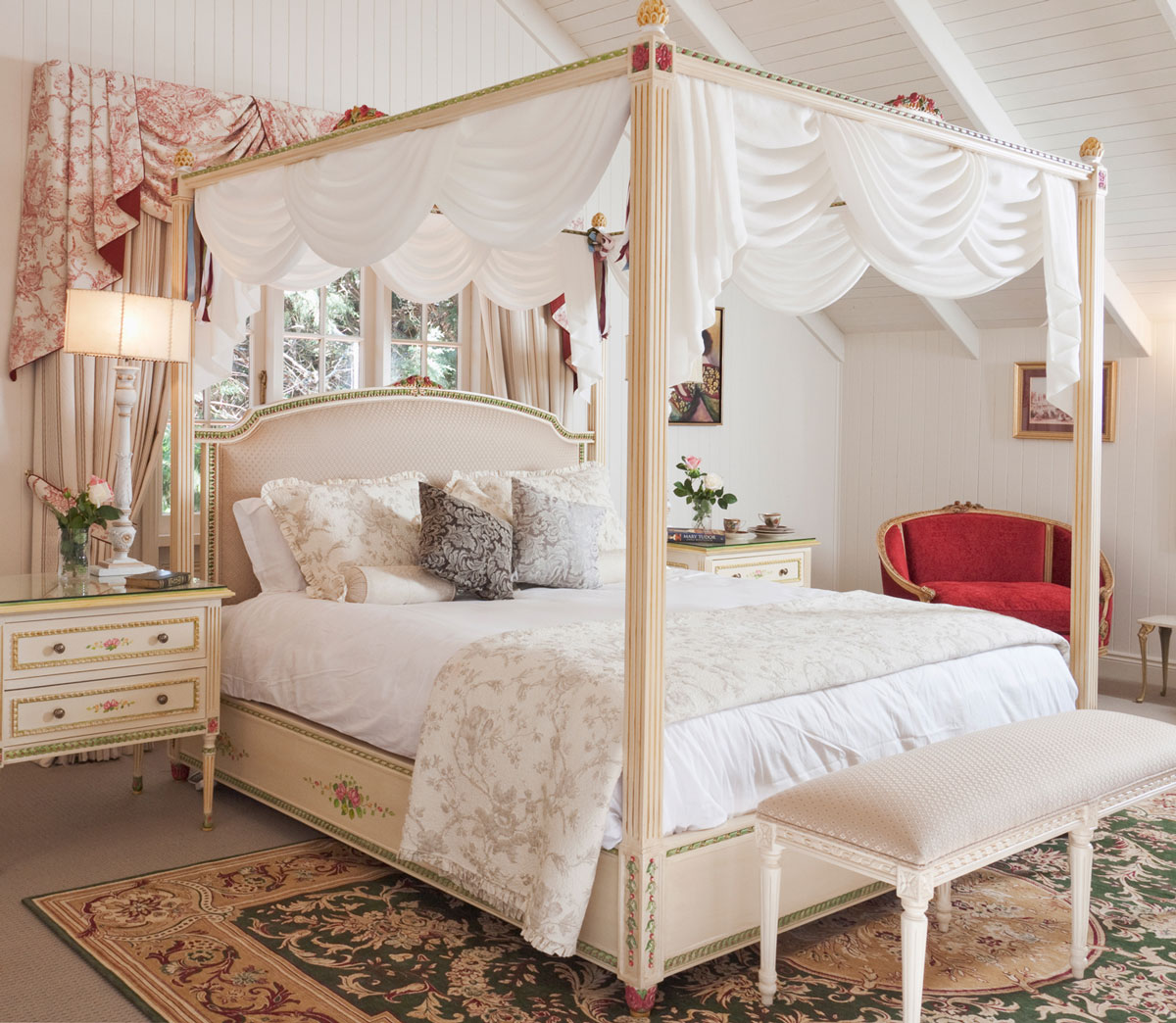 French four-poster bed