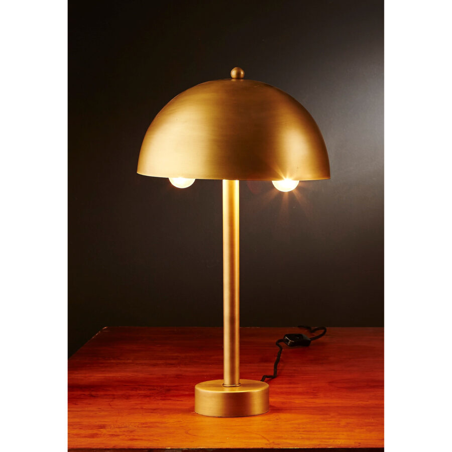 Classic French table lamp
