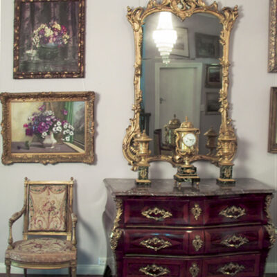 Classic French Louis SATYLE Drawers with Gilding Details