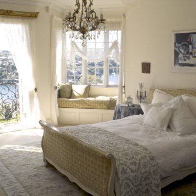 Classic & Traditional Styles Home Bedroom