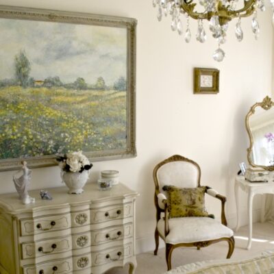 Classic & Elegant French White Dresser and Drawers