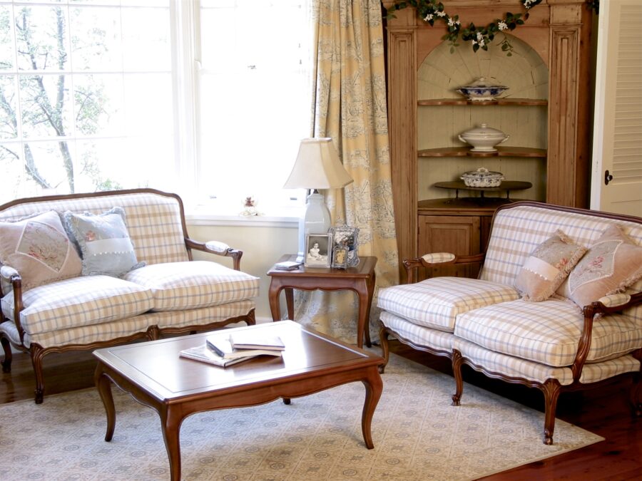 French Country Style Living Room with Traditional Timber 2 seaters
