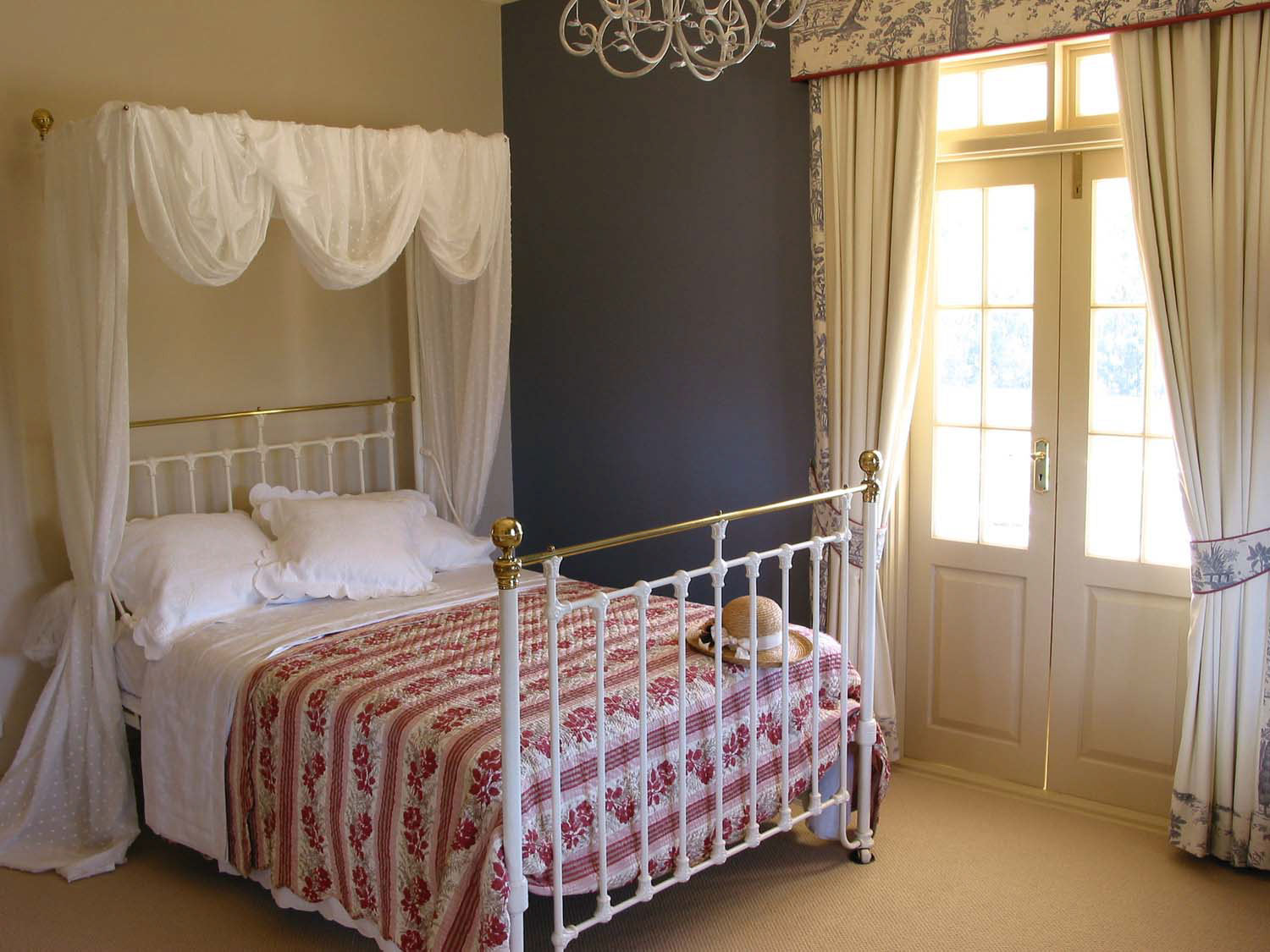 15 French bedroom interior design