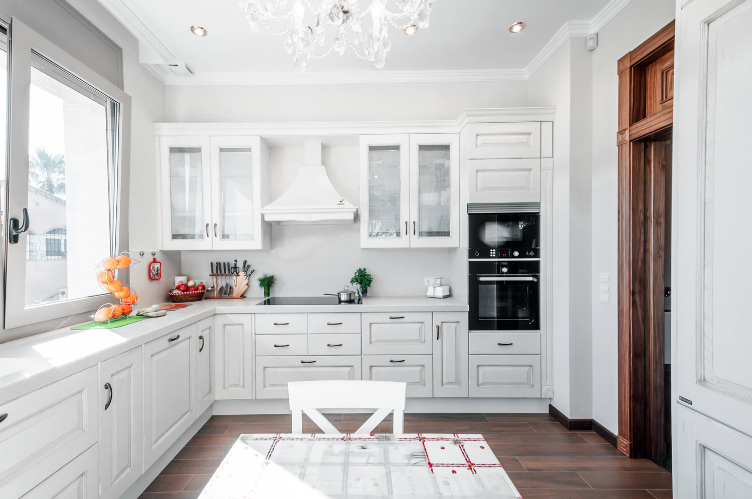 39 French provincial and classic kitchens