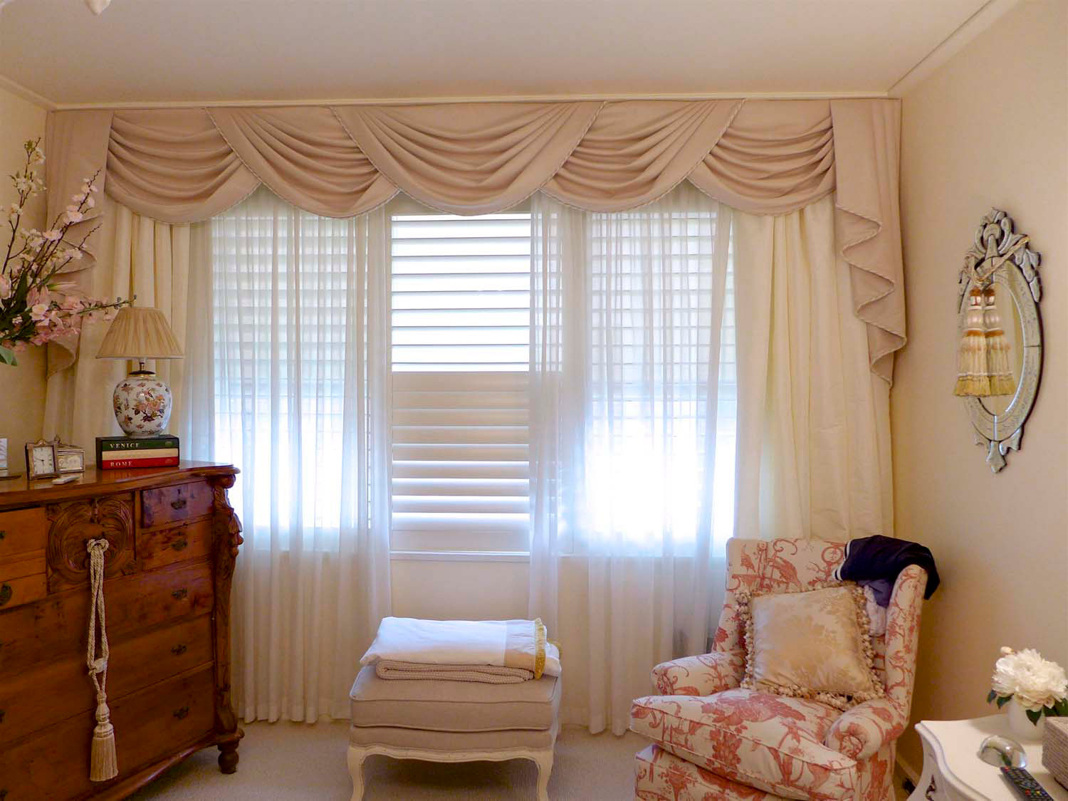 60 French and classical curtains for your interiors