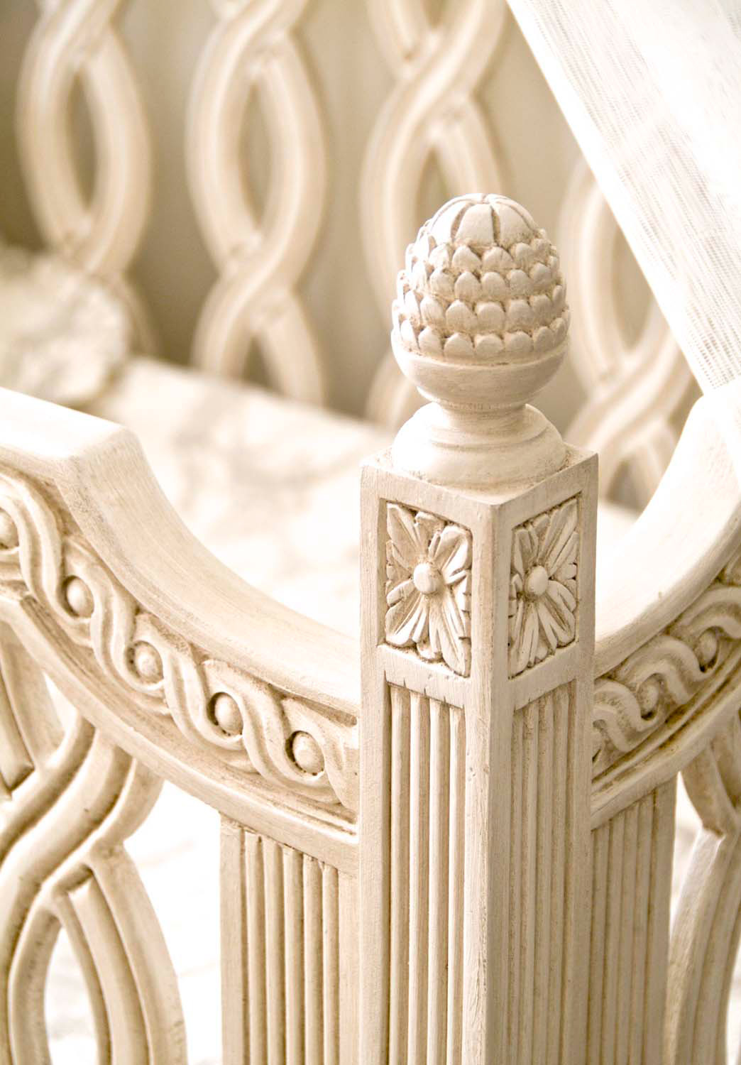 9 Antique white painted finish on furniture carving ideal for all furniture