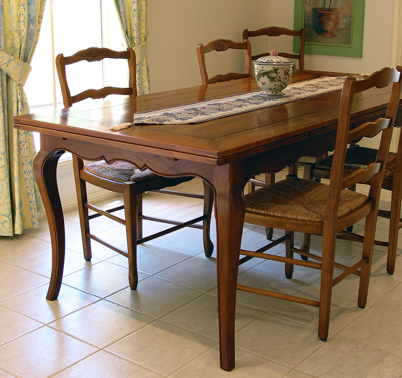 French frame top dining table