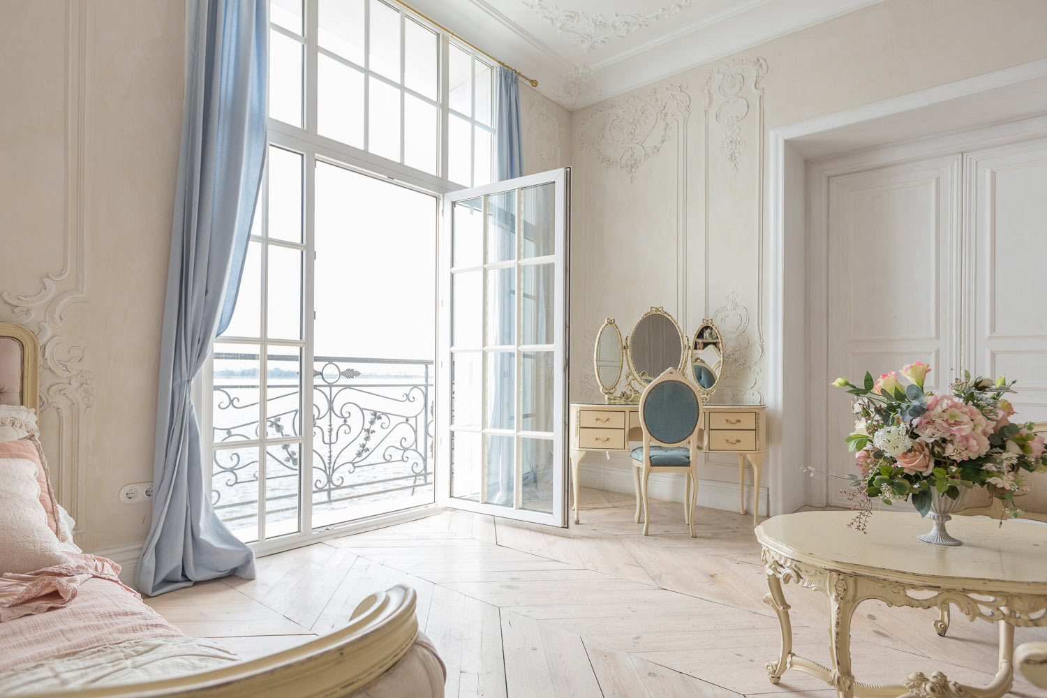 Opulent Parisian Elegance: A Symphony of High-End Style