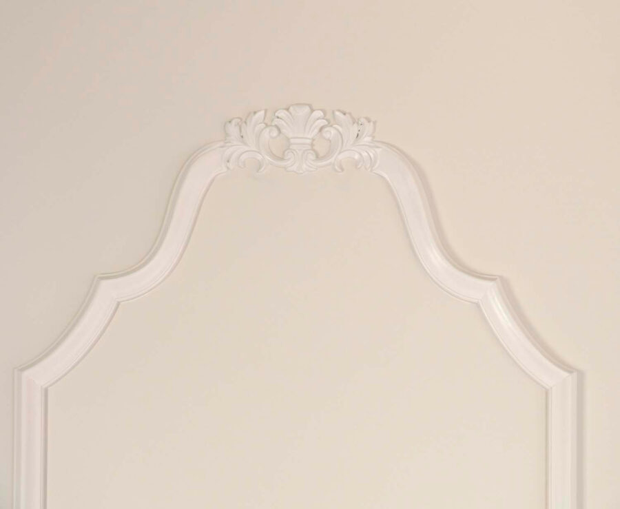 wall panelling French Provincial