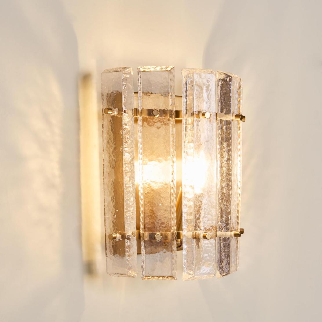 Araluen Hamptons Fluted Glass Wall Light Brass and Clear