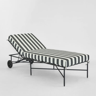 Ashcourt Bay Hamptons Striped Sun Lounger On Wheels