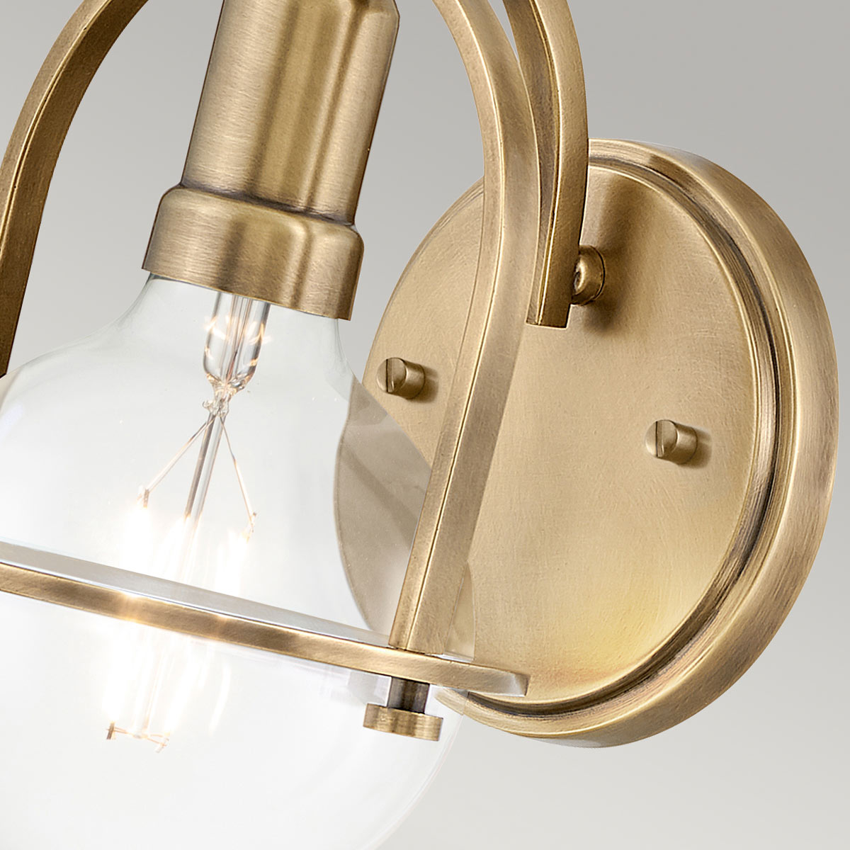 Ashdown Manor Retro Modern Wall Light Heritage Brass Ashdown Manor Retro Modern Wall Light Heritage Brass — detail view