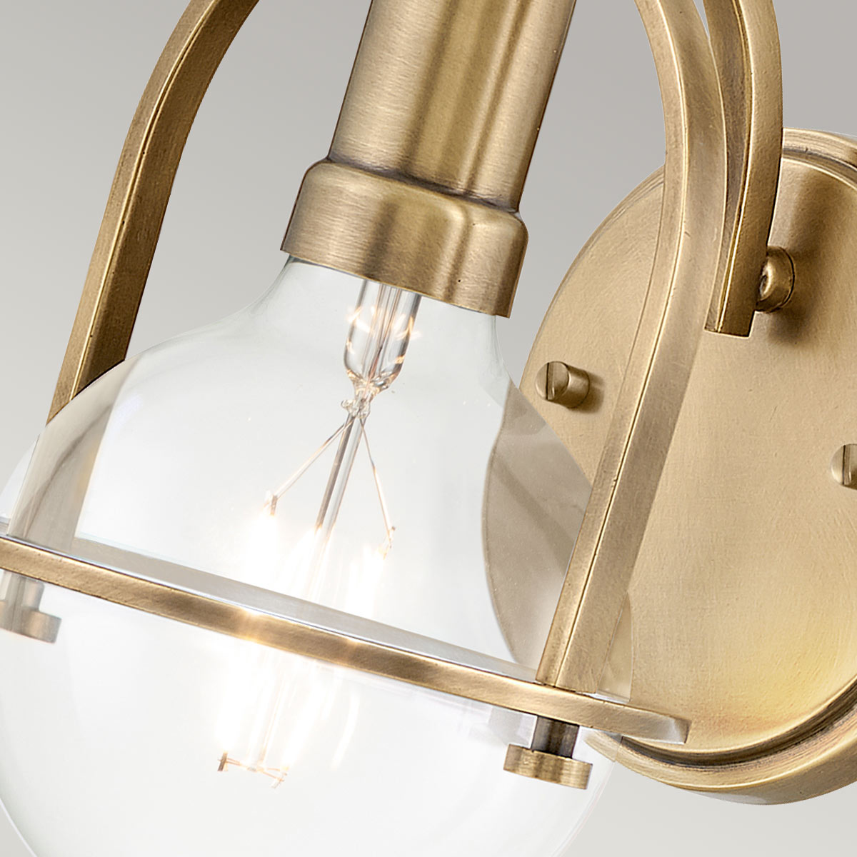 Ashdown Manor Retro Modern Wall Light Heritage Brass Ashdown Manor Retro Modern Wall Light Heritage Brass — detail view