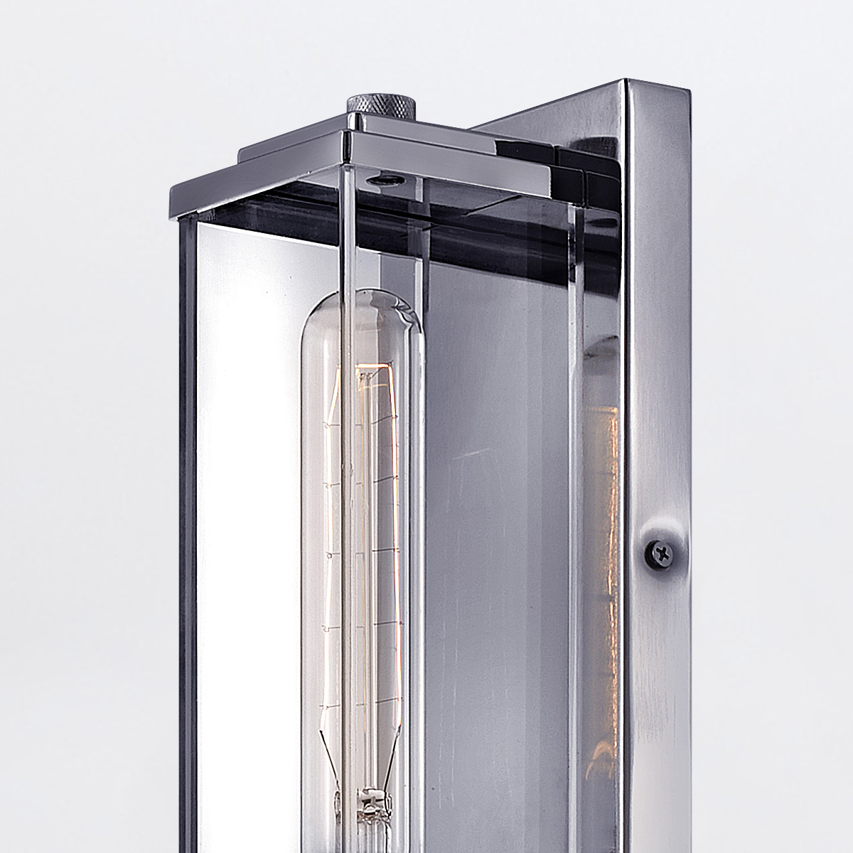 Beaumaris Grand Polished Chrome Wall Light Beaumaris Grand Polished Chrome Wall Light — detail view