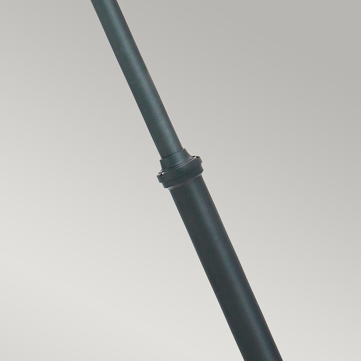 Belcourt Grande Traditional Twin Lantern Lamp Post Black Belcourt Grande Traditional Twin Lantern Lamp Post Black β detail view
