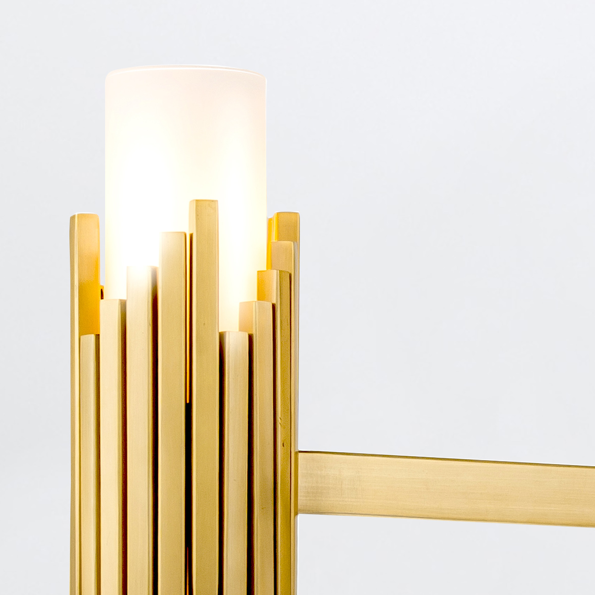 Blackwood Manor Contemporary Chandelier Aged Brass Blackwood Manor Contemporary Chandelier Aged Brass — detail view