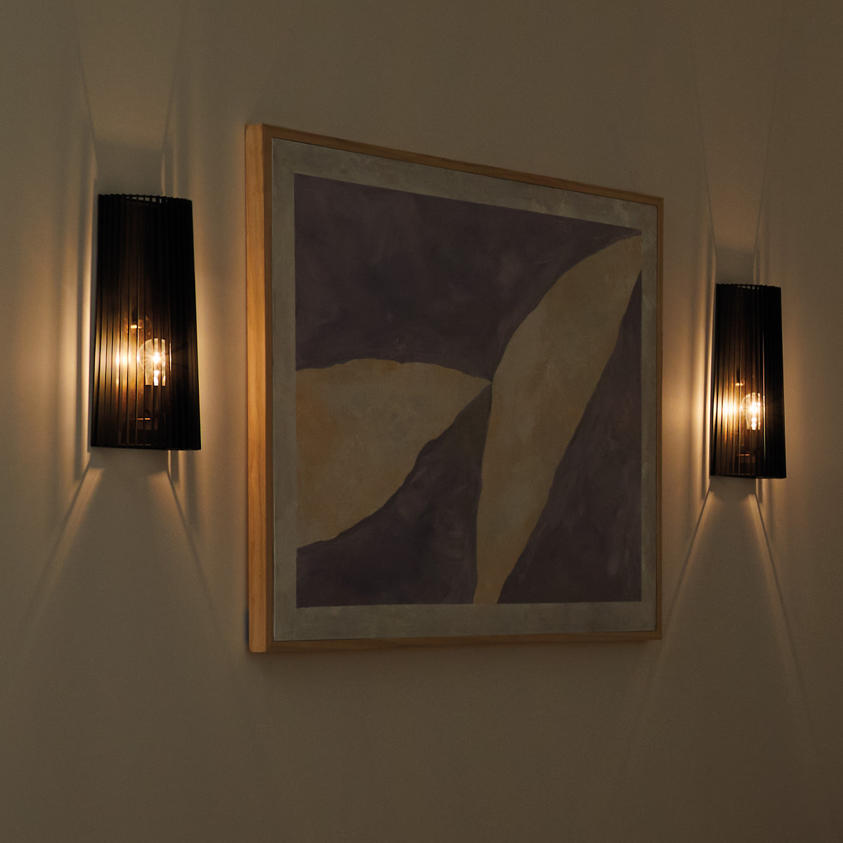 Braemount Retro Modern Wall Light Black & Natural Brass Braemount Retro Modern Wall Light Black & Natural Brass — in situ view