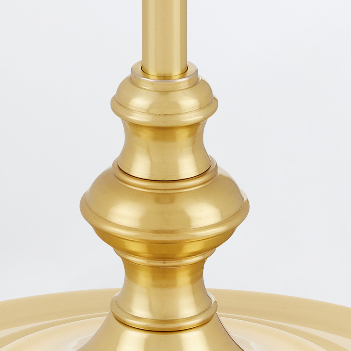 Cape Fenwick French Provincial Floor Lamp Polished Brass and Seagrass Cape Fenwick French Provincial Floor Lamp Polished Brass and Seagrass — detail view