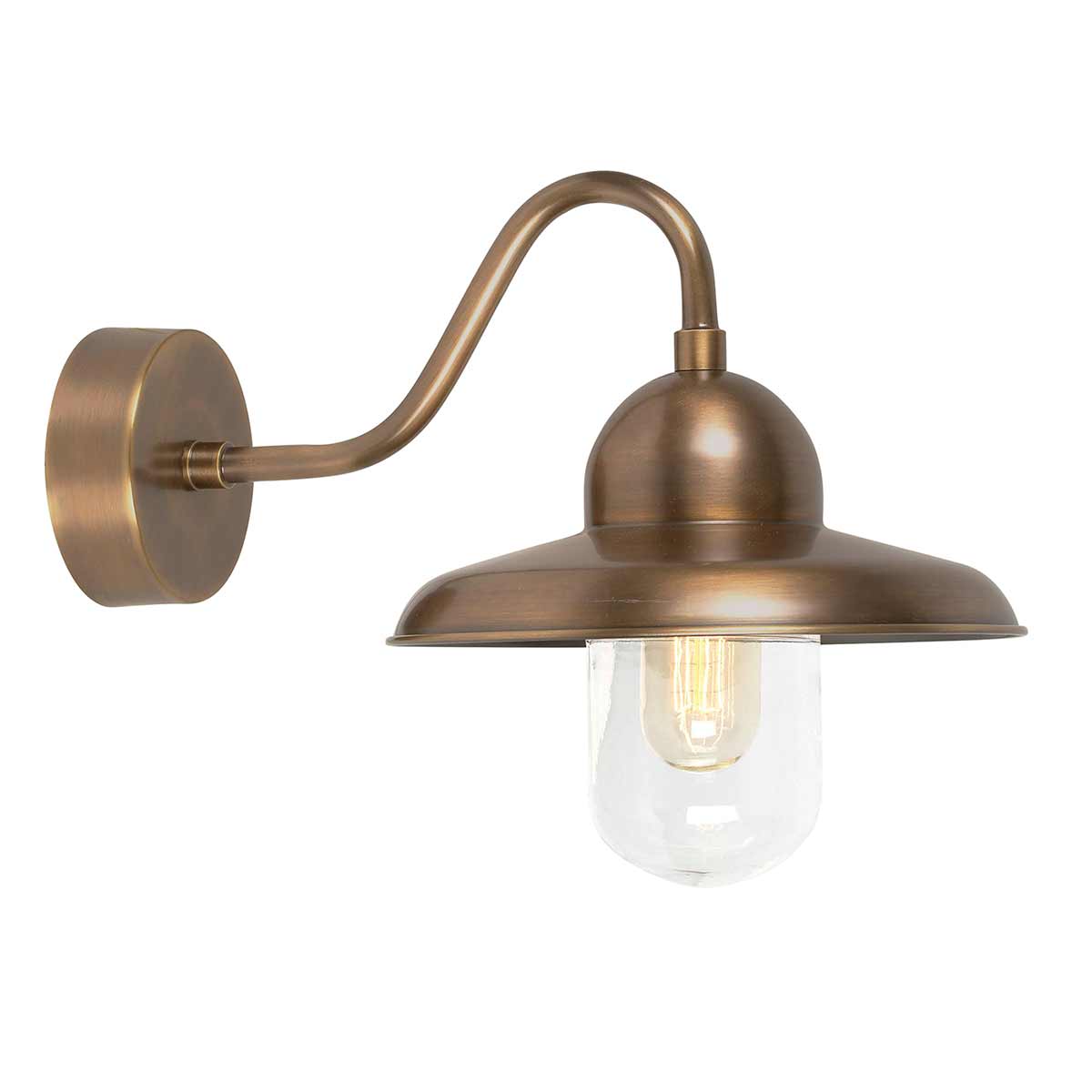 Cliftonbury Traditional Outdoor Wall Lantern in Aged Brass