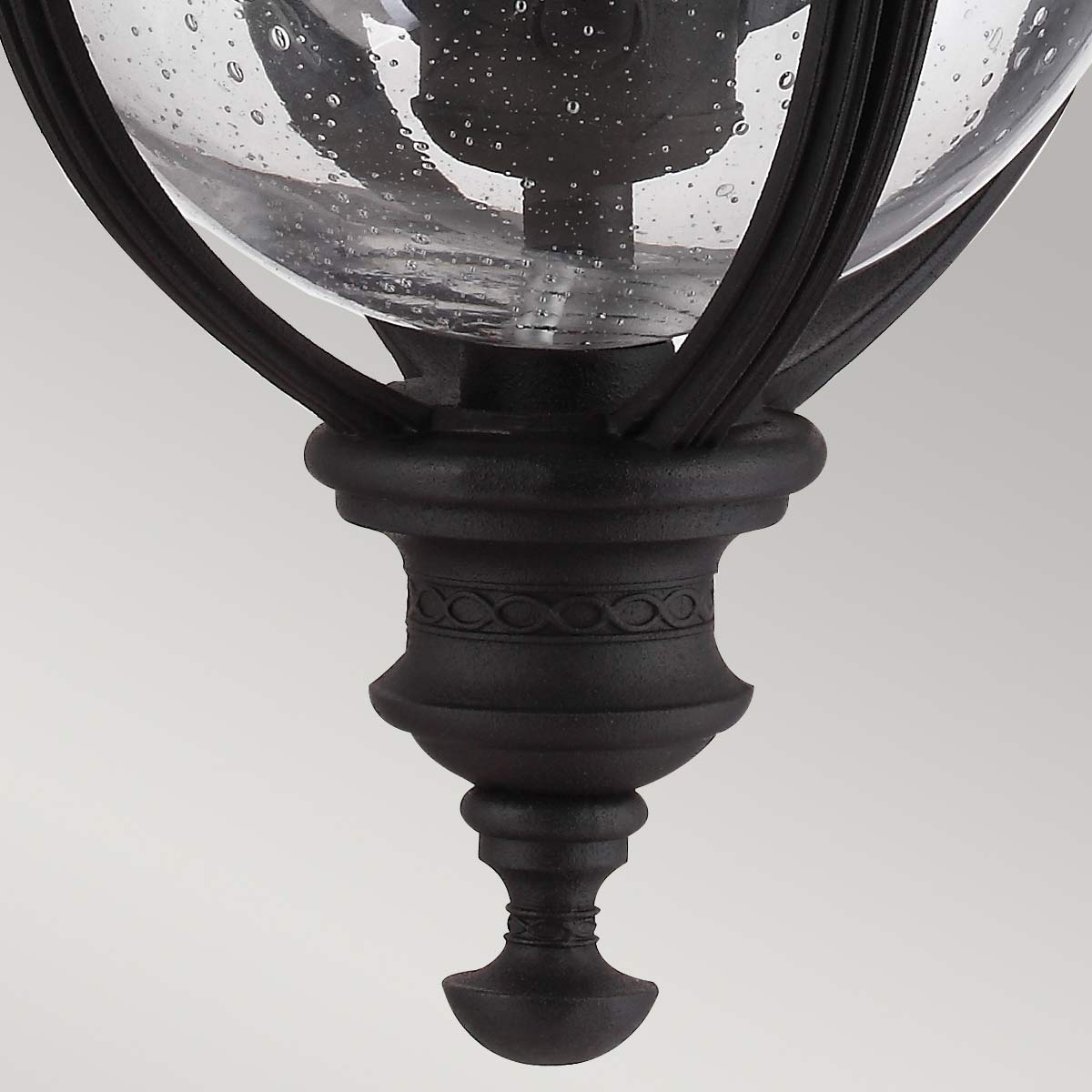 Cotswold Bridle Traditional Chain Lantern Black Cotswold Bridle Traditional Chain Lantern Black — detail view