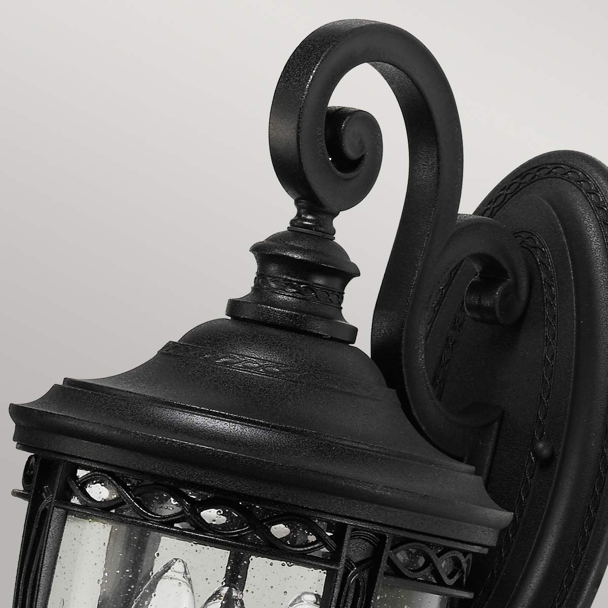 Cotswold Bridle Traditional Outdoor Wall Lantern Black Cotswold Bridle Traditional Outdoor Wall Lantern Black — detail view