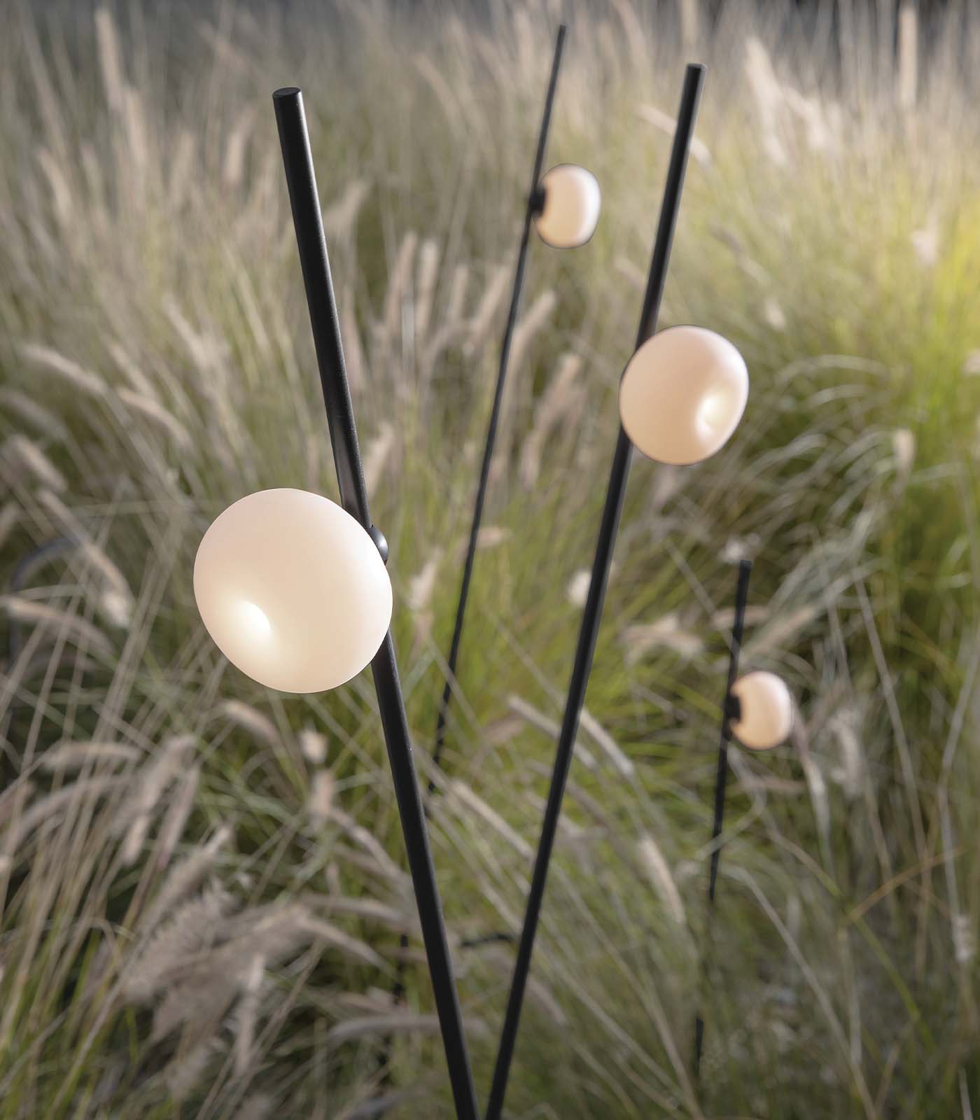 Dapple Sculptural Outdoor Floor Lamp