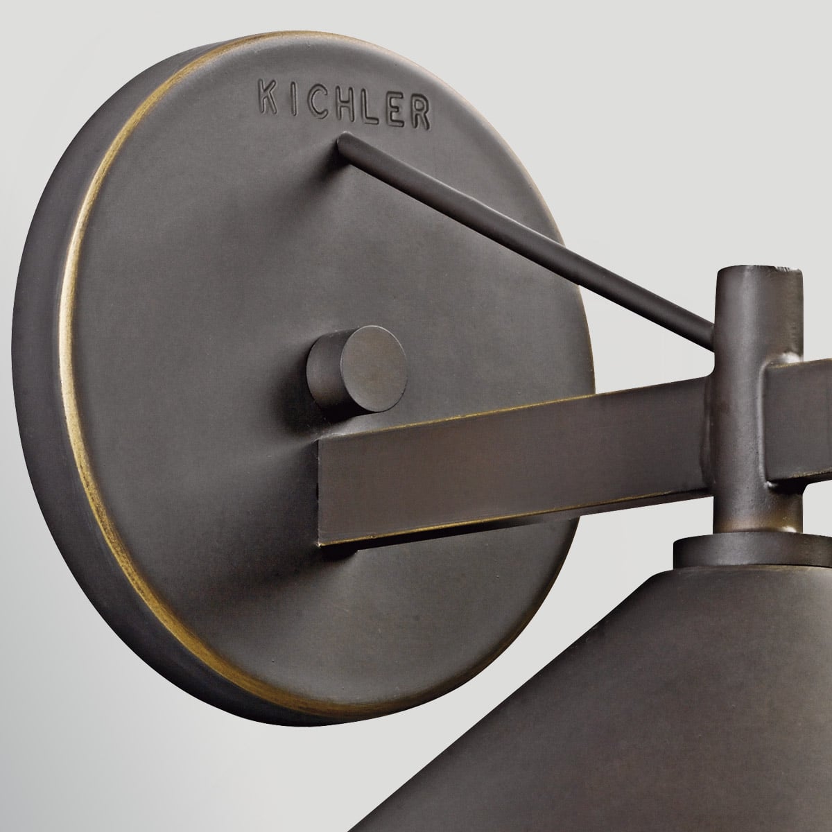 Elsworth Vale Heritage Outdoor Wall Light Old Bronze Elsworth Vale Heritage Outdoor Wall Light Old Bronze — detail view