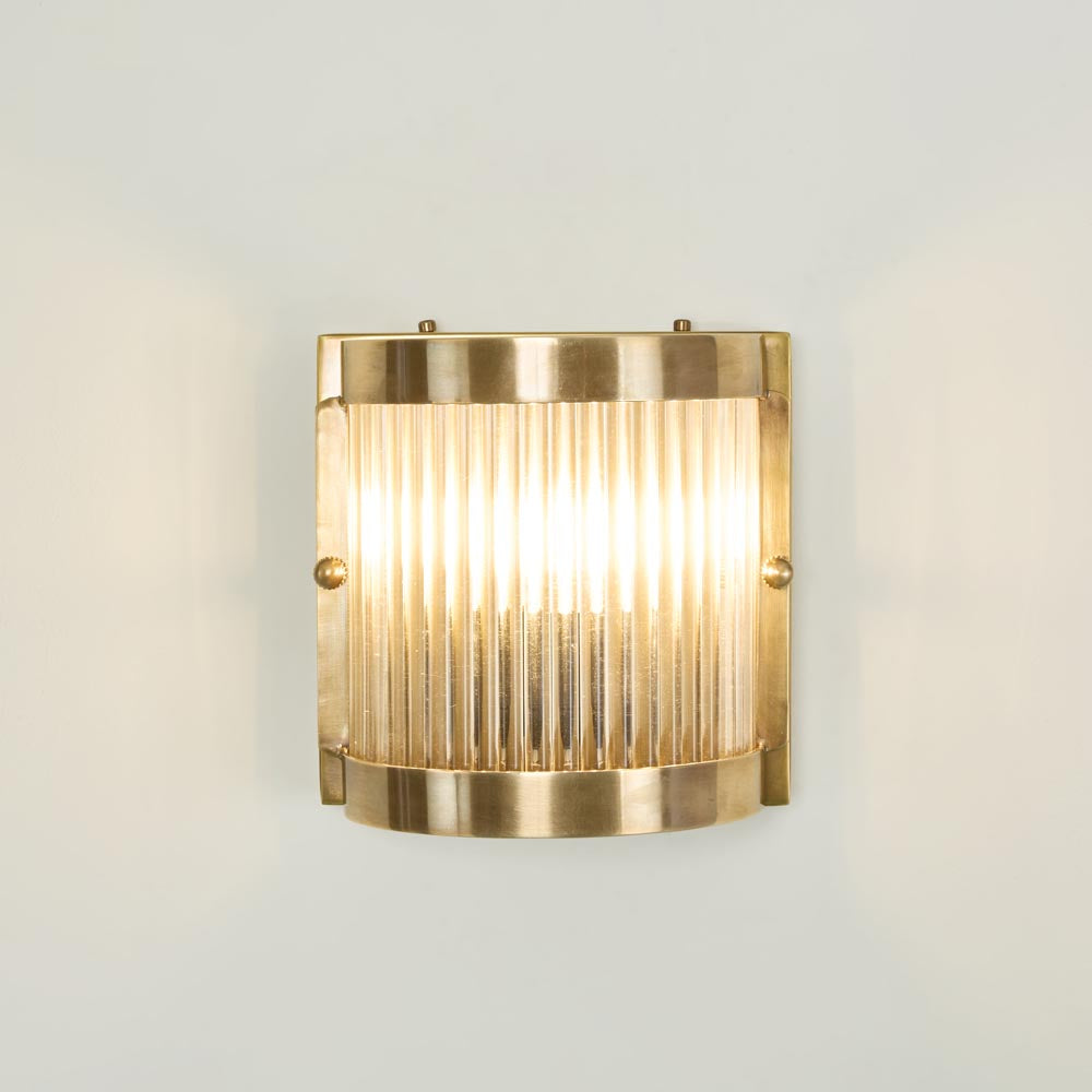 Evergreen Hamptons Wall Light Antique Brass Evergreen Hamptons Wall Light Antique Brass