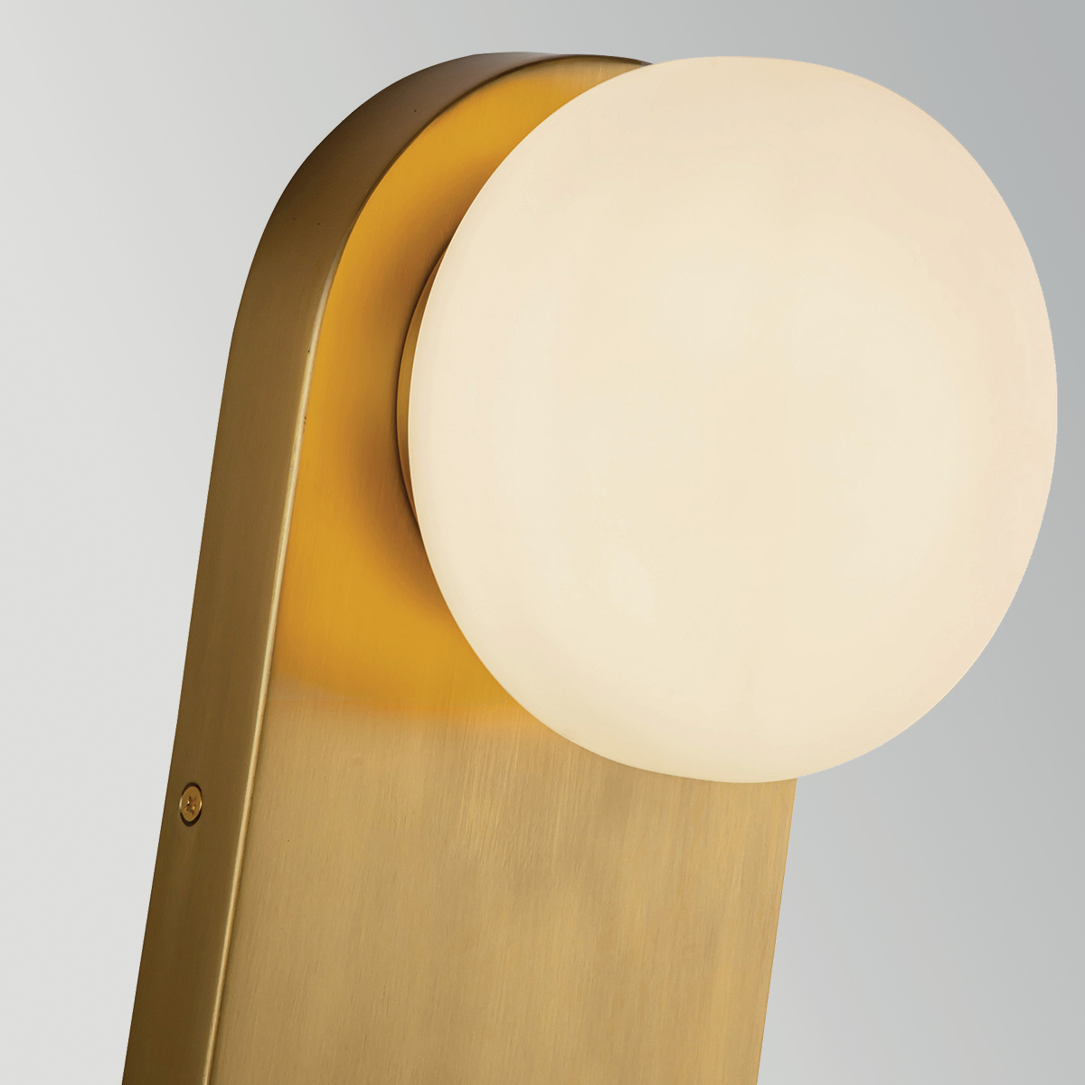 Fairwind Wall Light Brushed Gold Fairwind Wall Light Brushed Gold — detail view