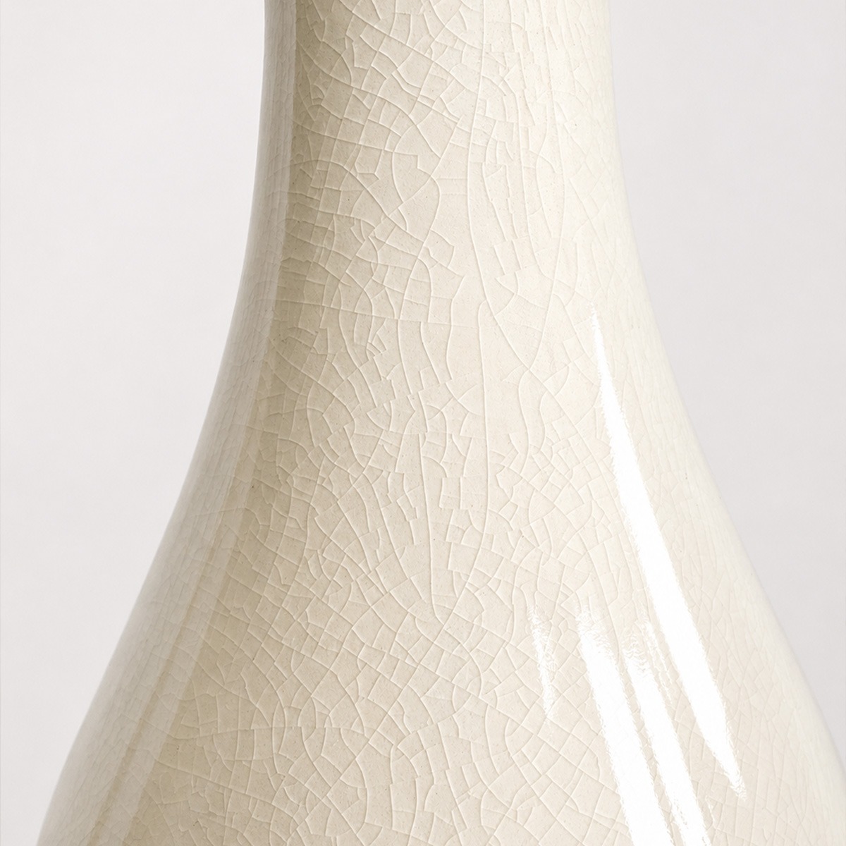 Farleigh French Provincial Table Lamp Cream Crackle Brass Farleigh French Provincial Table Lamp Cream Crackle Brass — detail view