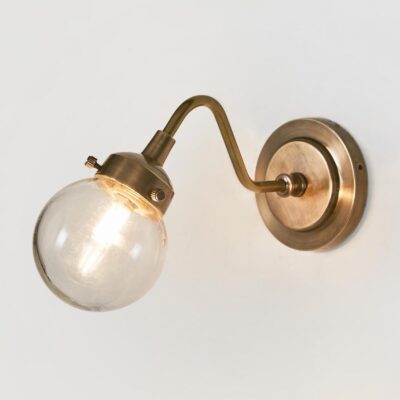 Farol Hamptons Curved Arm Outdoor Wall Light Antique Brass