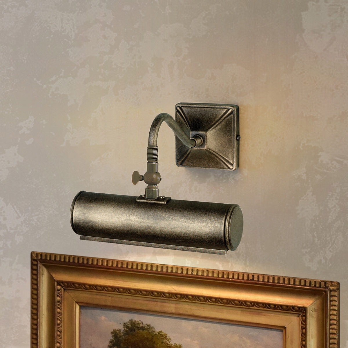 Gallery Beam Traditional Small Picture Light Black and Gold Gallery Beam Traditional Small Picture Light Black and Gold — lifestyle