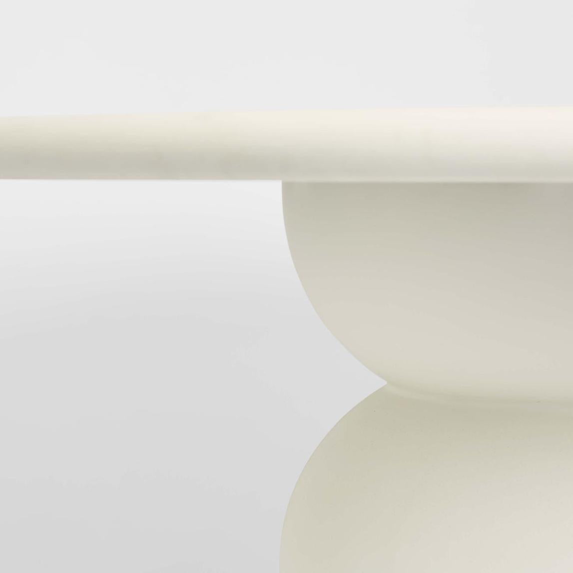 Hartfield Hamptons Round Outdoor Dining Table White Hartfield Hamptons Round Outdoor Dining Table White