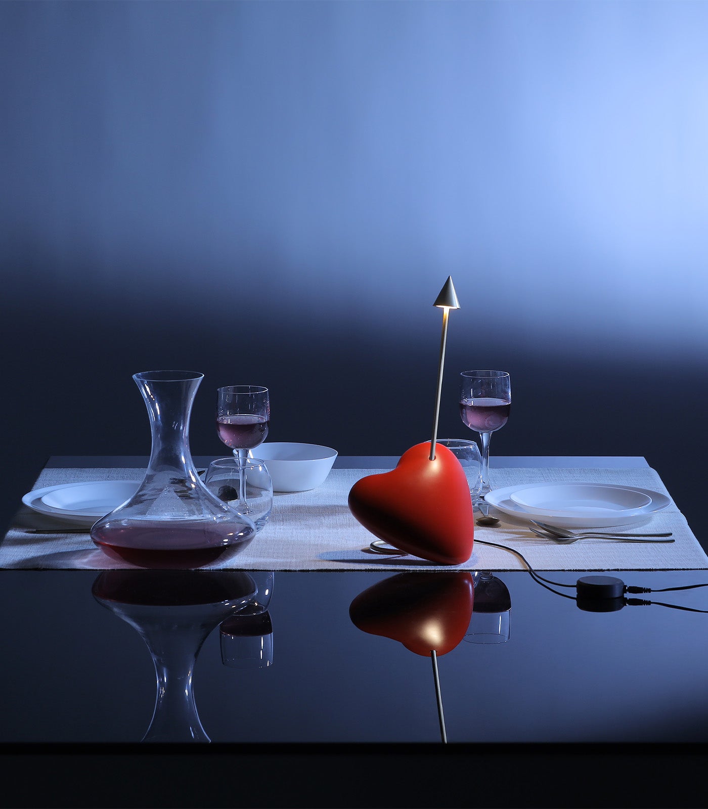 Hartwell Contemporary Heart Table Lamp Matte Blue, Matte Red, Matte White Hartwell Contemporary Heart Table Lamp Matte Blue, Matte Red, Matte White