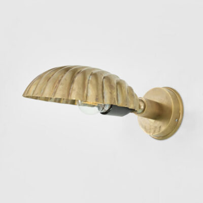 Huntington Hamptons Shell Wall Light Antique Brass