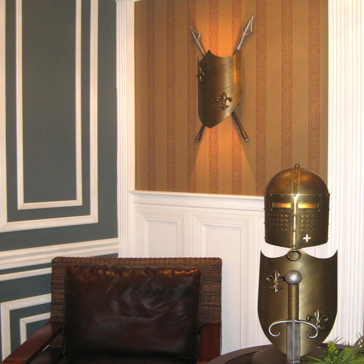 Ironclad Heritage Shield Wall Light Burnished Bronze Ironclad Heritage Shield Wall Light Burnished Bronze — in situ view