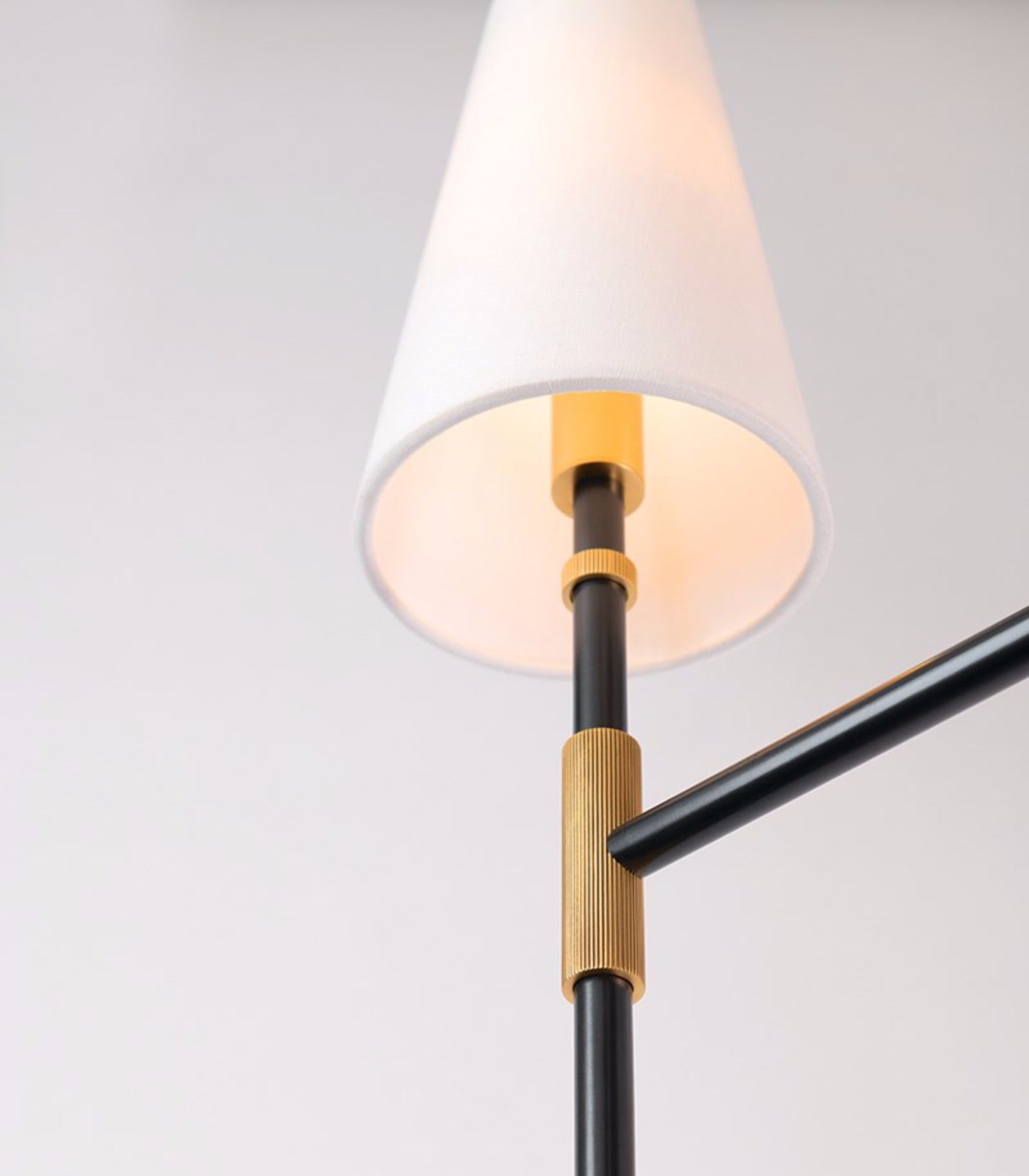 Kenmare Contemporary 9 Light Chandelier Bronze And Brass