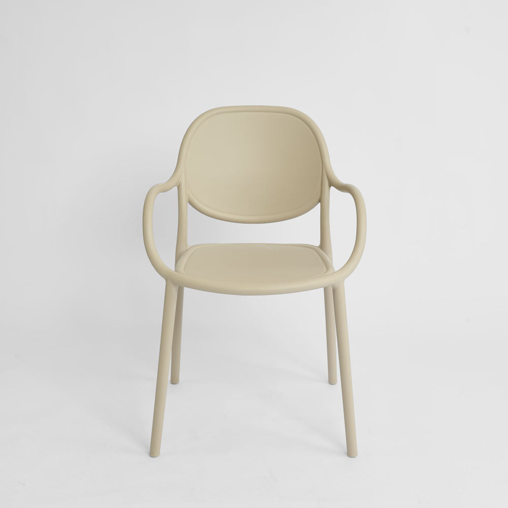 Kentbury Dining French Provincial Outdoor Armchair in Beige Kentbury Dining French Provincial Outdoor Armchair in Beige
