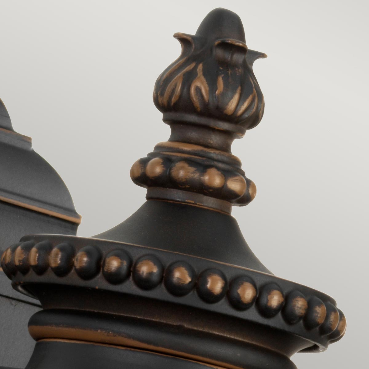 Kestrel Hollow Traditional Outdoor Wall Lantern Rubbed Bronze Kestrel Hollow Traditional Outdoor Wall Lantern Rubbed Bronze — detail view