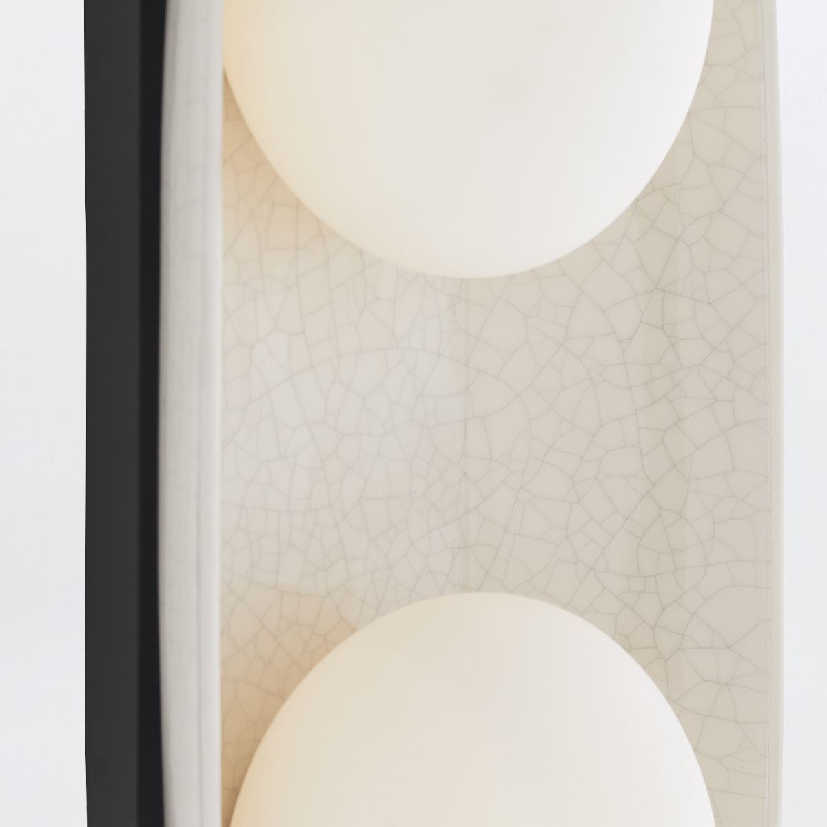 Kilnstone Retro Modern Ceramic Wall Light Ivory Crackle Glaze Kilnstone Retro Modern Ceramic Wall Light Ivory Crackle Glaze — detail view