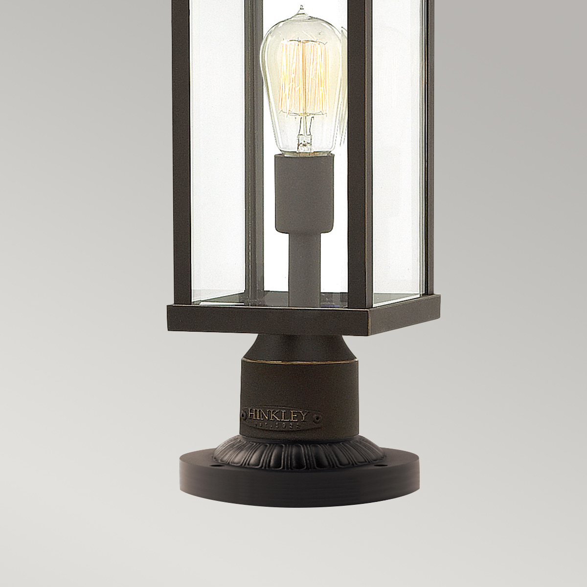Kingsbury Row Transitional Outdoor Pedestal Lantern Oil Rubbed Bronze Kingsbury Row Transitional Outdoor Pedestal Lantern Oil Rubbed Bronze — detail view
