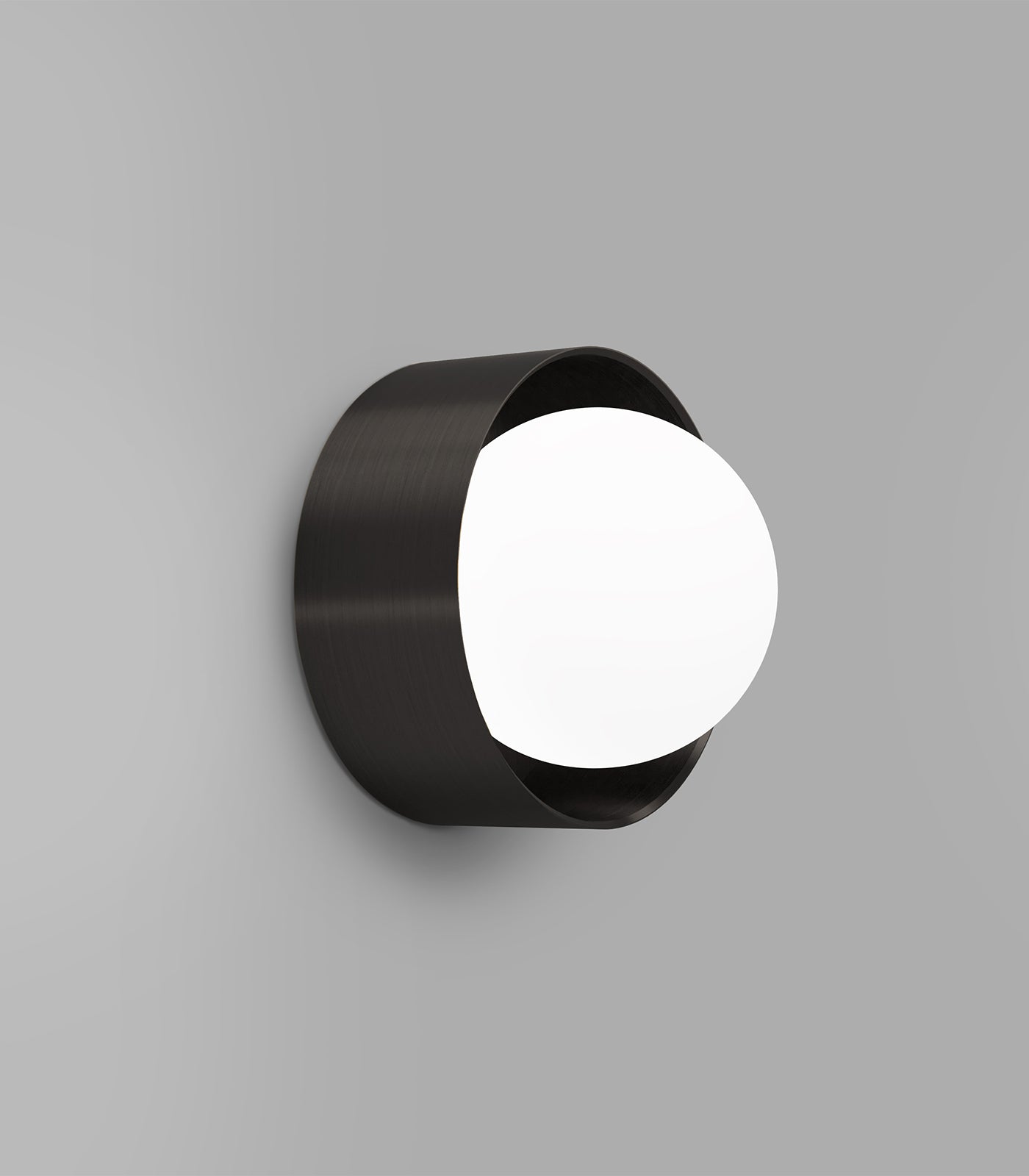 Kingsley Round Contemporary Curved Wall Light White Kingsley Round Contemporary Curved Wall Light White