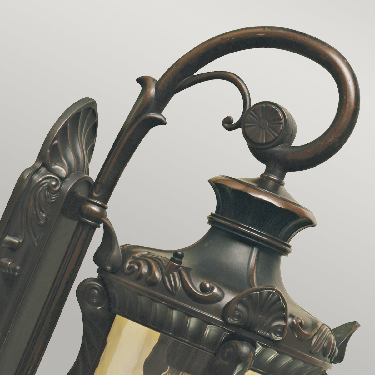 Liberty Crossing Traditional Outdoor Wall Lantern Old Bronze Liberty Crossing Traditional Outdoor Wall Lantern Old Bronze — detail view