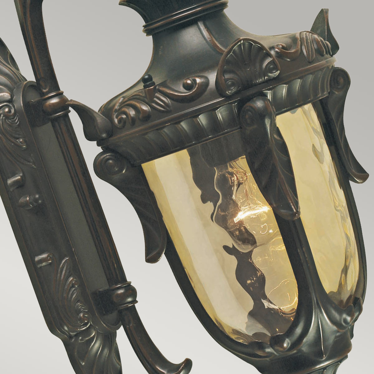 Liberty Crossing Traditional Outdoor Wall Lantern Old Bronze Liberty Crossing Traditional Outdoor Wall Lantern Old Bronze — detail view