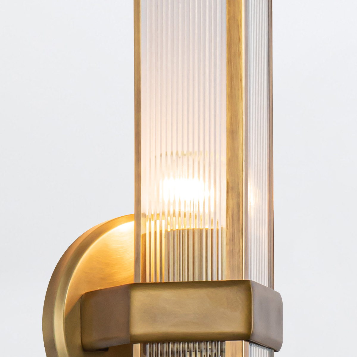 Marrakesh Court Retro Modern Wall Light Vintage Brass Marrakesh Court Retro Modern Wall Light Vintage Brass — detail view