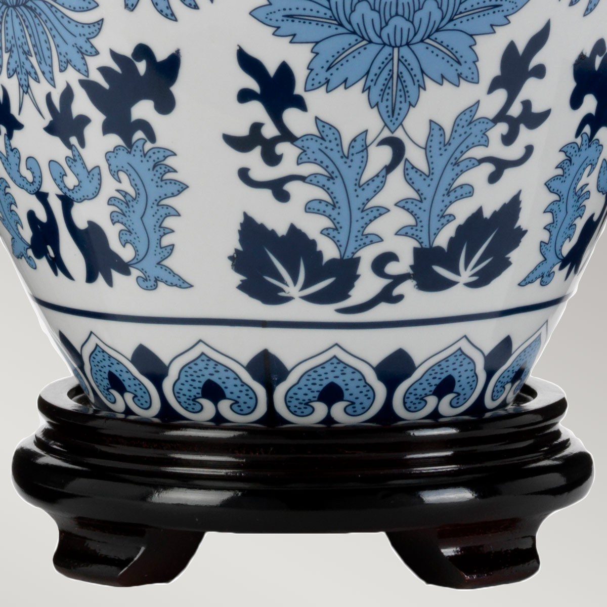 Porcelain Meadow Chinoiserie Table Lamp Blue and White Porcelain Meadow Chinoiserie Table Lamp Blue and White — detail view
