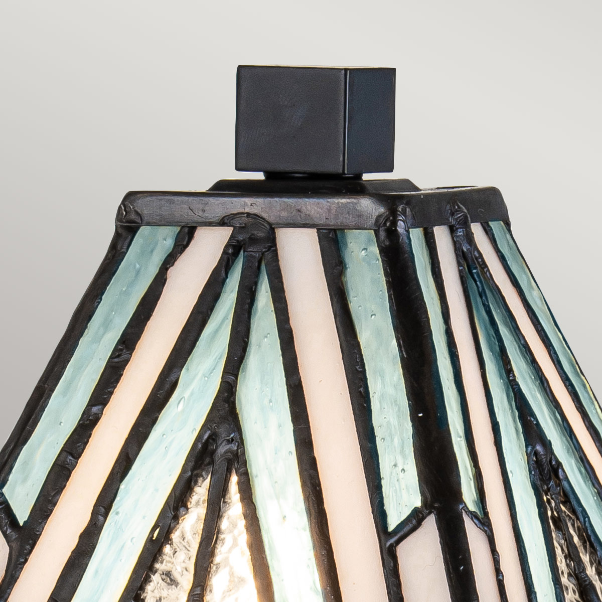 Redbourne Tiffany Style Small Table Lamp Vintage Bronze Redbourne Tiffany Style Small Table Lamp Vintage Bronze — detail view