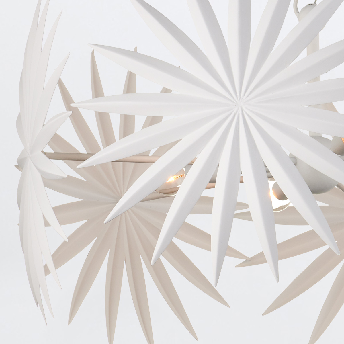 Regency Palm Artistic Chandelier Gesso White Regency Palm Artistic Chandelier Gesso White — detail view