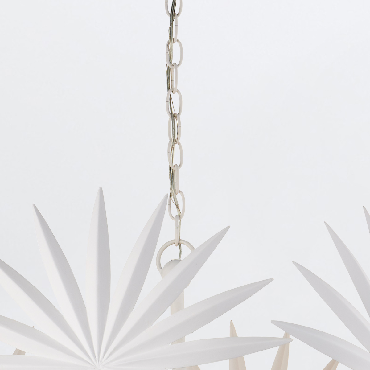 Regency Palm Artistic Chandelier Gesso White Regency Palm Artistic Chandelier Gesso White — detail view