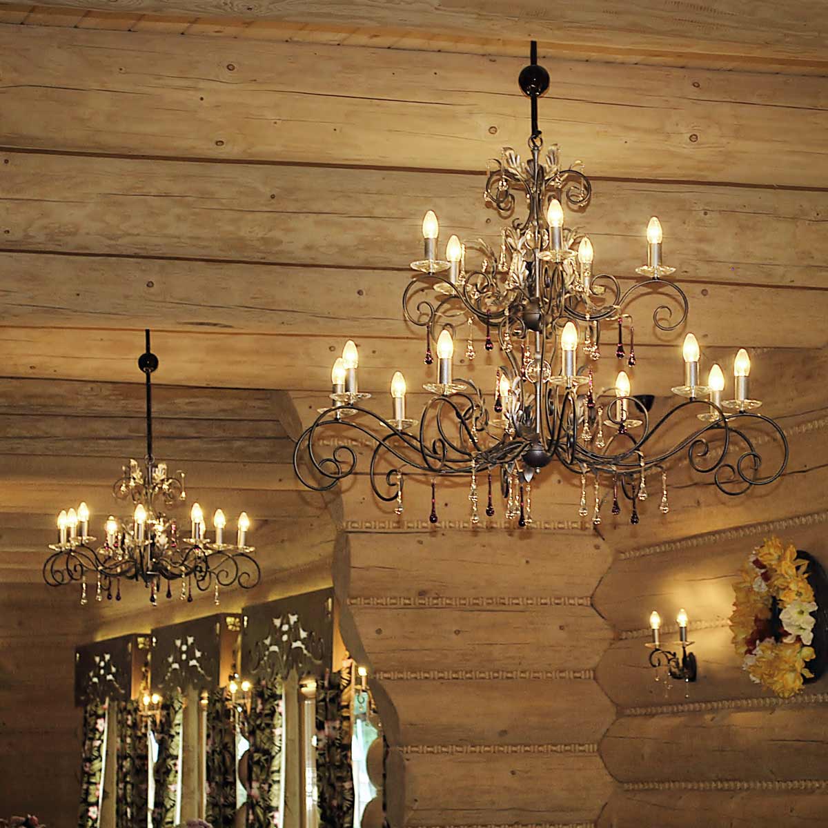 Rosemont Court French Provincial 15 Light Chandelier Bronze With Gold Patina Rosemont Court French Provincial 15 Light Chandelier Bronze With Gold Patina — in situ view